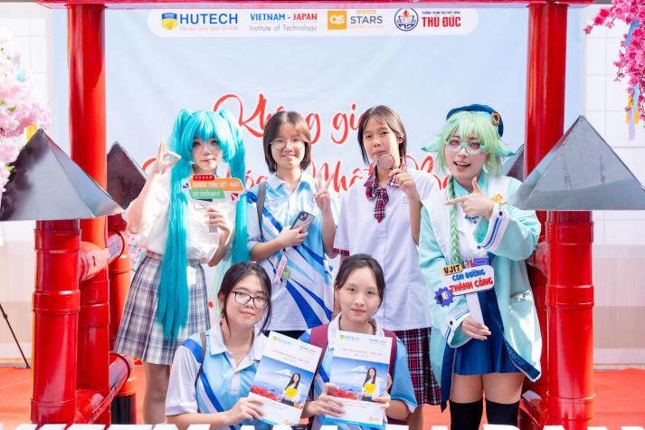 VJIT đồng hành cùng học sinh THPT trên hành trình hội nhập 35