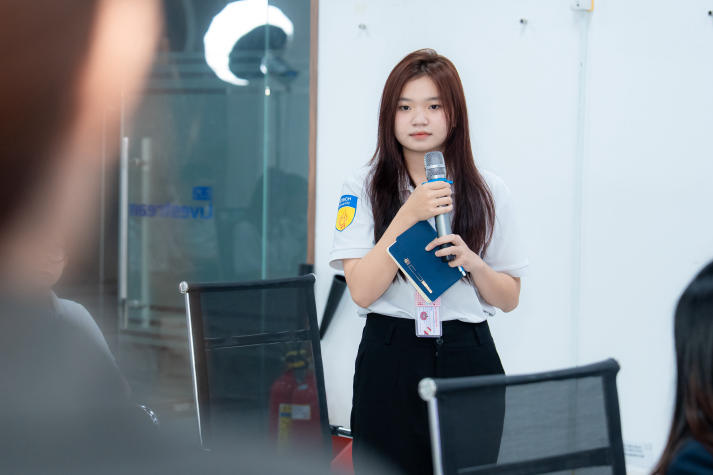 [Video] Tham quan G.DJS, sinh viên VJIT tìm hiểu môi trường làm việc của lĩnh vực truyền thông số 52