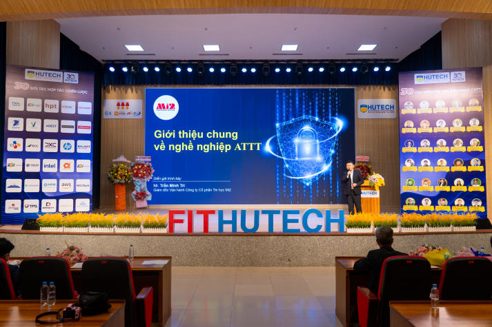 [Video] Khơi nguồn cảm hứng từ công nghệ, tân binh IT-ers HUTECH tự tin bắt đầu hành trình mới 102