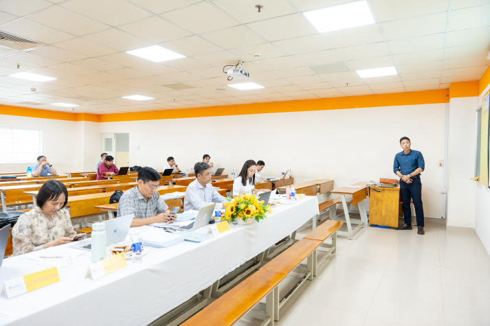 Nhiều luận văn/ đề án tốt nghiệp Thạc sĩ thể hiện hướng đi mới trong lĩnh vực pháp lý và công nghệ thông tin 66