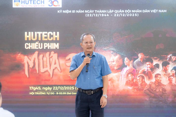 Khi “Mưa đỏ” chạm đến trái tim của sinh viên HUTECH 19