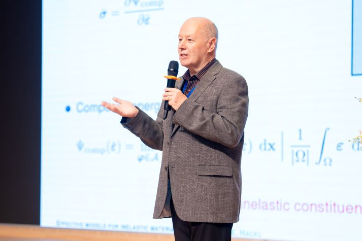 [HUTECH 31 năm] Bền bỉ nâng chuẩn chất lượng, vững vàng trên bảng xếp hạng quốc tế 47