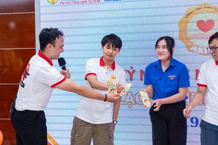 Kỷ niệm 5 năm thành lập CLB Tình nguyện AKIKO: Tri ân những cống hiến 58