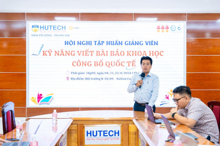 Khoa Tài chính - Thương mại HUTECH tập huấn kỹ năng viết bài báo khoa học công bố quốc tế cho giảng viên 60