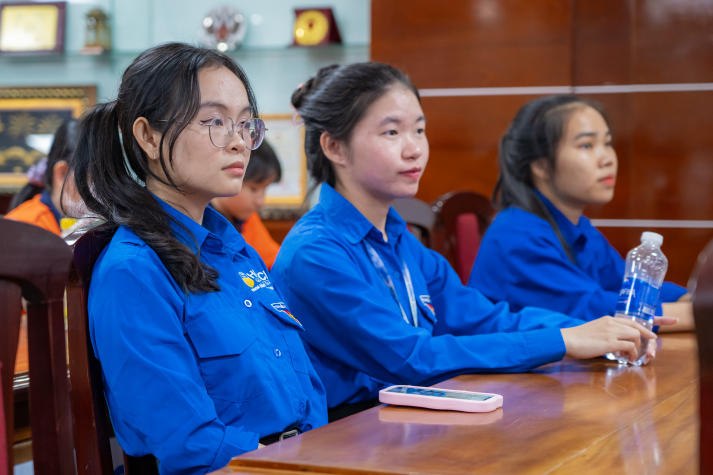 Đoàn viên thời đại số: Sinh viên Khoa Quản trị kinh doanh tỏa sáng trong hành trình truyền cảm hứng 33