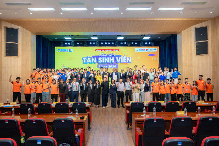 “Dám nghĩ - Dám làm - Dám tỏa sáng”: Hành trang đầu tiên của tân sinh viên Viện Văn hóa - Nghệ thuật - Thể thao 101