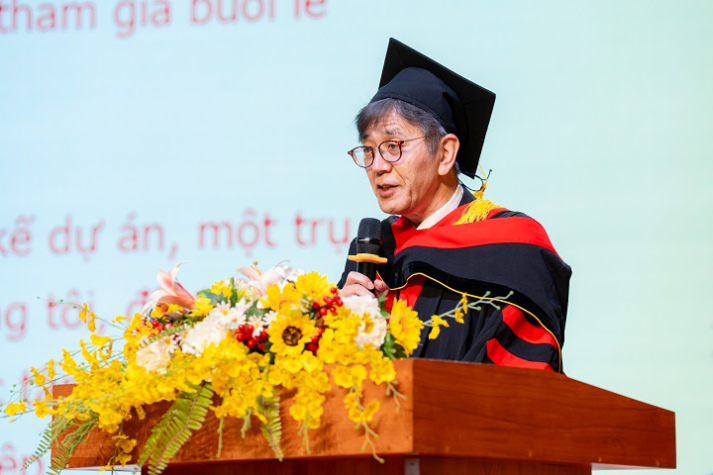 Tân khoa VJIT Trương Nguyên An: “Chúng ta sống không chỉ để tận hưởng" 70