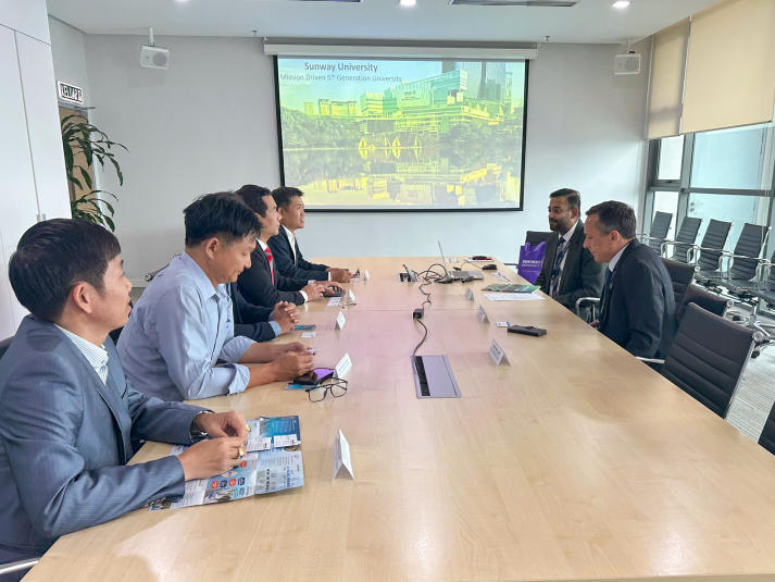 HUTECH đồng tổ chức Hội nghị quốc tế ICON - IRCPAS 3.0 tại Malaysia, mở rộng kết nối học thuật toàn cầu 128