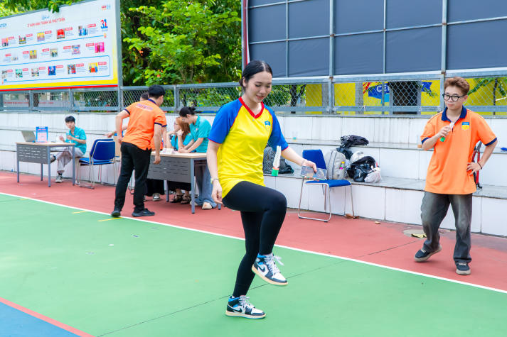 Sinh viên Quản trị kinh doanh lan tỏa tinh thần “Khỏe cùng 5 tốt” 49