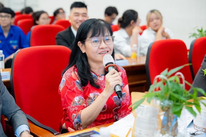 “Cụt yêu đời” Nguyễn Ngọc Nhứt trở thành tân Quán quân HUTECH Startup Wings 2024 137