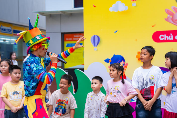 [Video] Ngày hội tuổi thơ HUTECH: Hành trình sắc màu cho những thiên thần nhỏ 39
