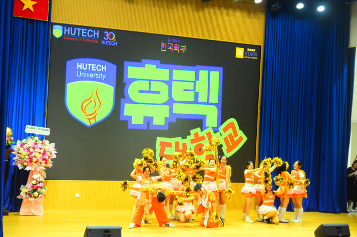 Sinh viên Khoa Hàn Quốc học “bội thu” giải thưởng tại Hangeul Festival 2025 29