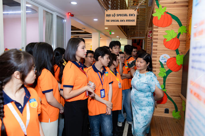Hiểu từng trẻ, chọn đúng cách đồng hành: Bài học thực tế của sinh viên Tâm lý học 57