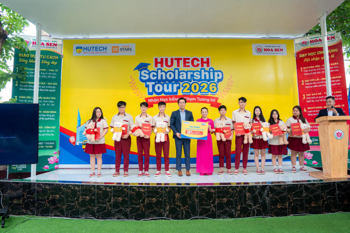 [Video] HUTECH Scholarship Tour 2026 tiếp sức học sinh THCS-THPT Hoa Sen (cơ sở 1) với 18 suất học bổng giá trị 32