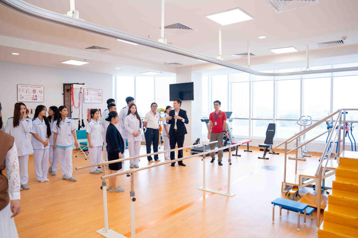 [Ảnh] Học nghề giữa thực tế, HUTECH-ers sớm định hình tương lai 211