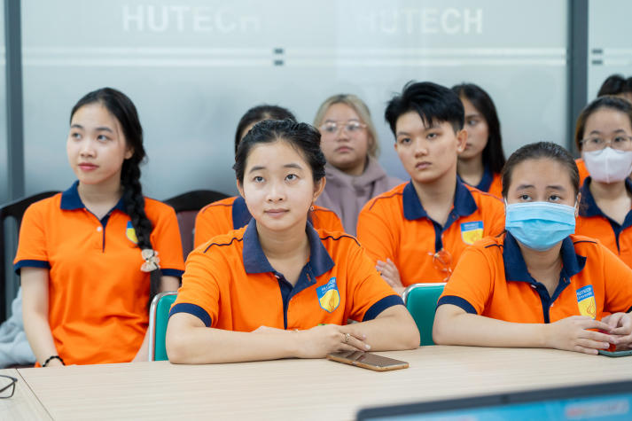 HUTECH Startup Tour: Cơ hội thắp sáng đam mê của các thí sinh HUTECH Startup Wings 2025 126