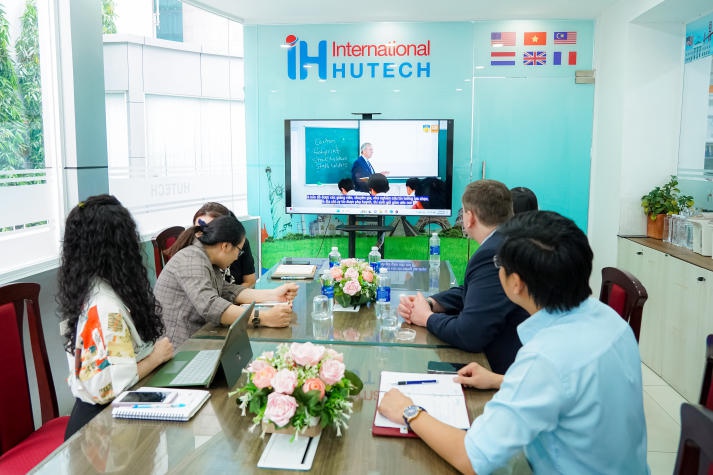 HUTECH gặp gỡ Học viện Khoa học Quốc gia Belarus, mở ra nhiều cơ hội hợp tác trong tương lai 46