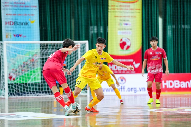 Đội tuyển Futsal HUTECH giành ngôi Á quân Giải Futsal Sinh viên đồng hành TP.HCM 2022 123