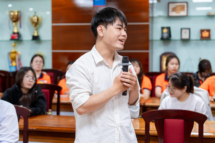 Nghe chuyện nghề, sinh viên Tâm lý học HUTECH tiếp thêm lửa nhiệt huyết theo đuổi đam mê 115