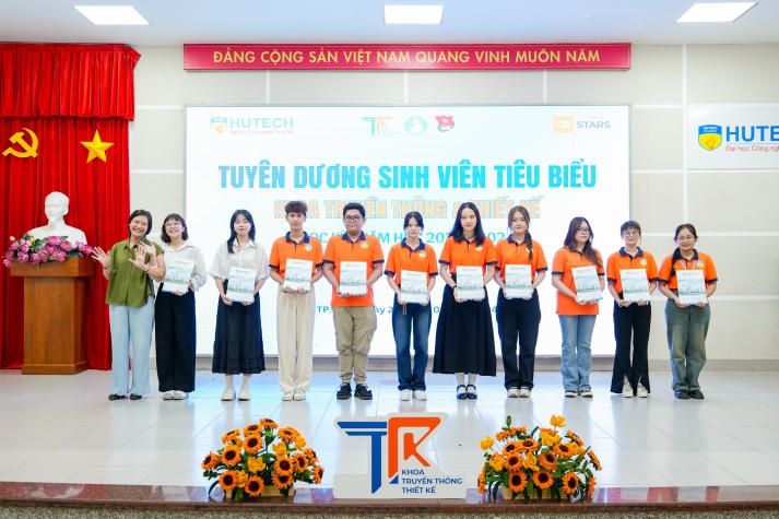 200 sinh viên tiêu biểu HKI năm học 2023-2024 của Khoa Truyền thông & Thiết kế được vinh danh 119