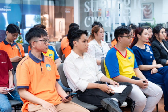 Khám phá ngành sáng tạo tại InBold: Hành trang quý giá cho sinh viên Marketing I-HUTECH 58