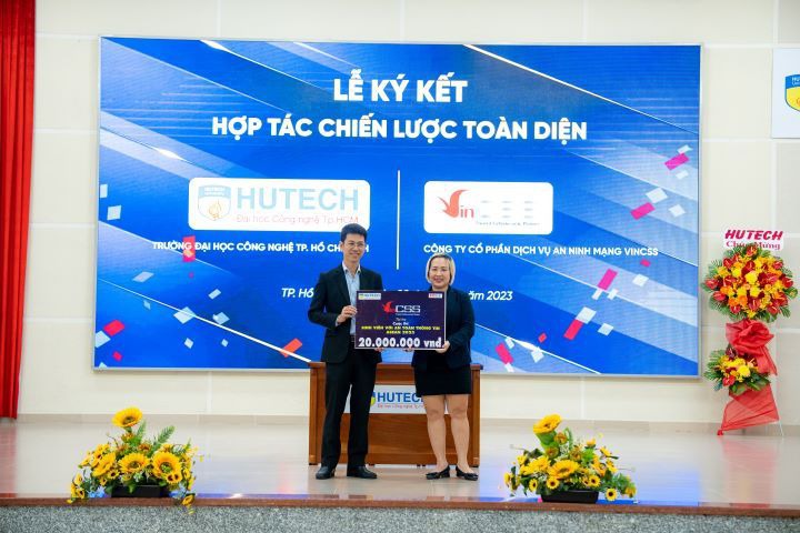 Sôi nổi vòng Chung khảo cuộc thi "Sinh viên với An toàn thông tin ASEAN 2023" tại HUTECH 179