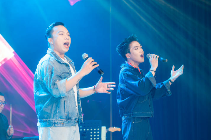 Trình diễn giàu bản sắc, sinh viên Thanh nhạc tỏa sáng trong kỳ thi tốt nghiệp 45