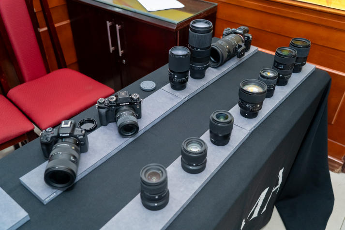 [Video] Khi ống kính biết nói: Sinh viên HUTECH học hỏi “bí kíp” lan tỏa cảm xúc và câu chuyện qua từng khung hình 129