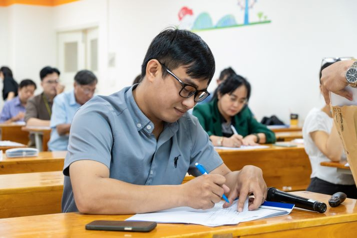 HUTECH nâng cao nghiệp vụ coi thi, đảm bảo chất lượng tổ chức kỳ thi học kỳ năm học 2025-2026 56