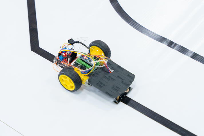 [Video] Kỹ thuật đỉnh cao - Ý tưởng táo bạo: Loạt sản phẩm của sinh viên HUTECH gây sốt 67