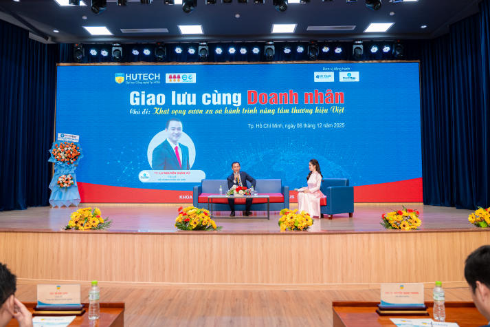 [Video] Sinh viên Tài chính - Thương mại HUTECH nhận “lửa nghề” từ Chủ tịch Hội Doanh nhân Sài Gòn 22