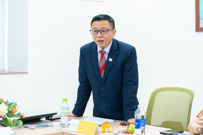 Luận án Tiến sĩ ngành Quản trị kinh doanh làm rõ động lực ứng dụng công nghệ trong doanh nghiệp bán lẻ 57