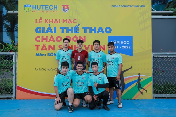 Giải Thể thao Chào đón Tân Sinh viên HUTECH chính thức khởi tranh môn Bóng chuyền và Bóng rổ 73