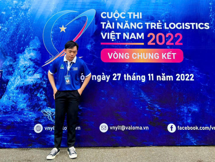 Dung dịch bảo quản nông sản từ vỏ thanh long đưa sinh viên HUTECH giành Giải thưởng Tài năng Lương Văn Can 39