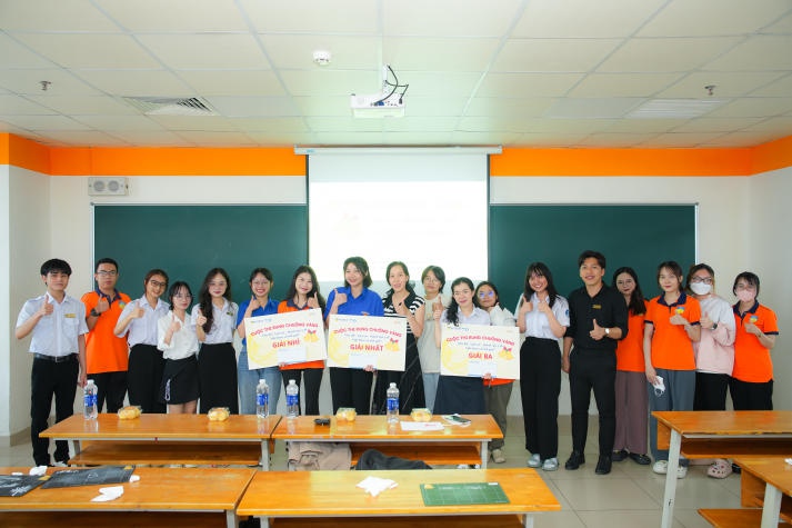 Sinh viên Khoa Dược HUTECH tranh tài kiến thức y tế tại cuộc thi “Rung chuông vàng” 72