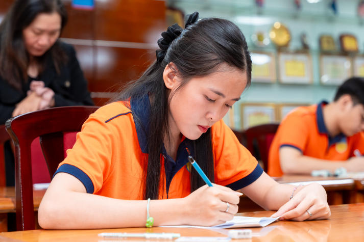 Lộ diện 06 đội thi tranh tài tại Vòng Sân khấu hóa "Tài năng trẻ Logistics Việt Nam 2025" 258