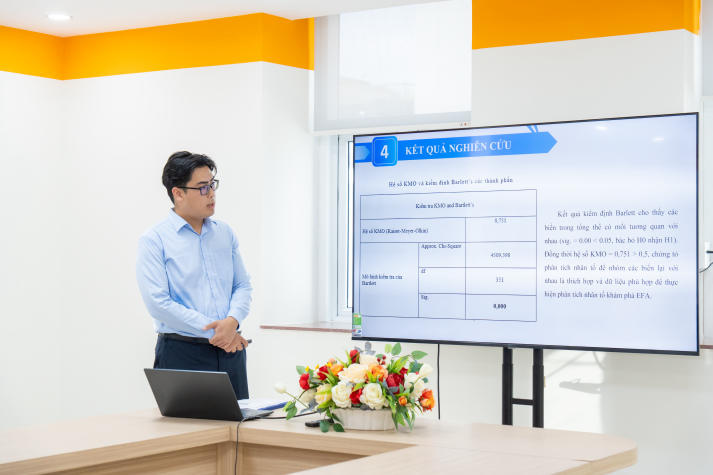Nhiều lát cắt thực tiễn từ nghiên cứu Quản trị kinh doanh tại buổi bảo vệ luận văn/đề án Thạc sĩ HUTECH 35