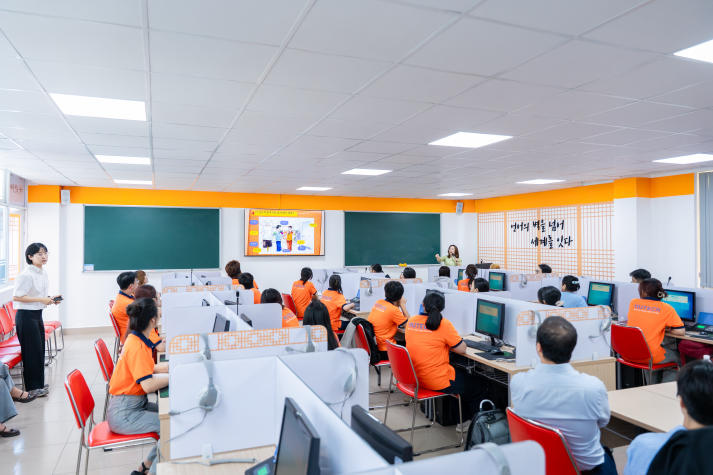 [Ảnh] Khám phá loạt “tọa độ” học tập, thực hành và rèn luyện thú vị tại HUTECH 158