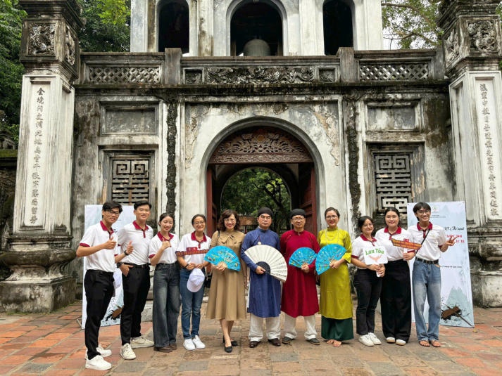 Sinh viên HUTECH giành giải Nhất toàn quốc Cuộc thi “Đại sứ Văn hóa du lịch” 20