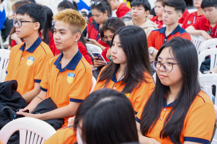 Diễn đàn Quảng cáo sáng tạo 2025 truyền cảm hứng cho thế hệ trẻ HUTECH 42