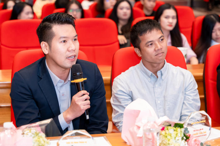 [Video] Khi sinh viên PR HUTECH kể chuyện “đời” bằng lăng kính phim phóng sự 114