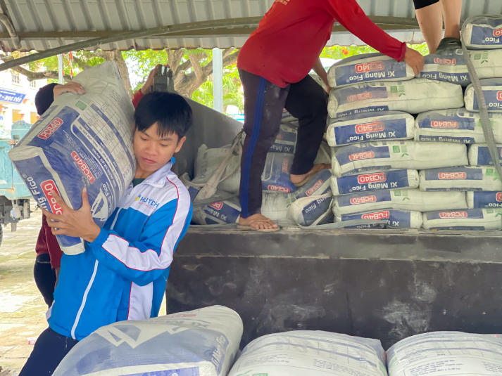 Chiến sĩ Mùa hè xanh HUTECH bắt tay thực hiện các công trình ý nghĩa tại Đồng Tháp và TP.HCM 78
