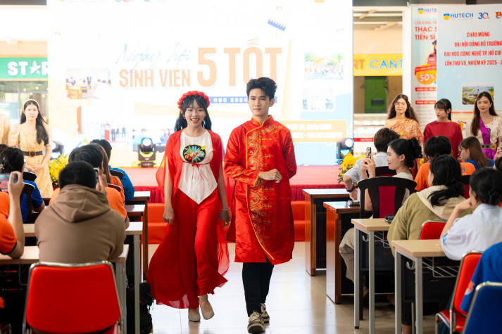 Sôi nổi Ngày hội “Sinh viên 5 tốt”: HUTECH-ers chủ động rèn luyện, bứt phá bản thân 82