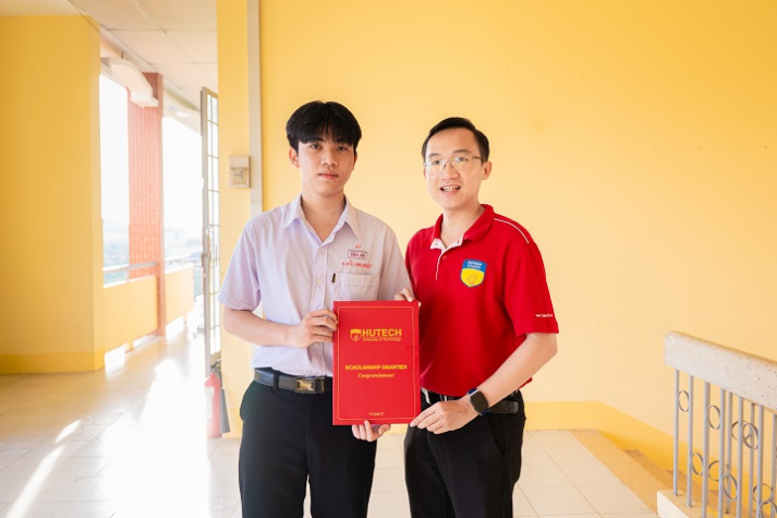 [Video] HUTECH Scholarship Tour 2025: 9 tỉnh thành, 2.000 học bổng và hàng ngàn ước mơ được chắp cánh 60