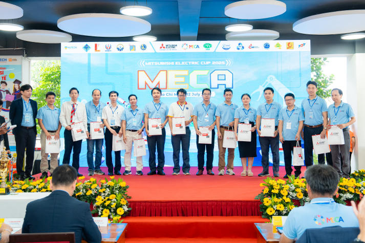 MECA 2025 Finals: HUTECH students conquer technology through practical projects 30