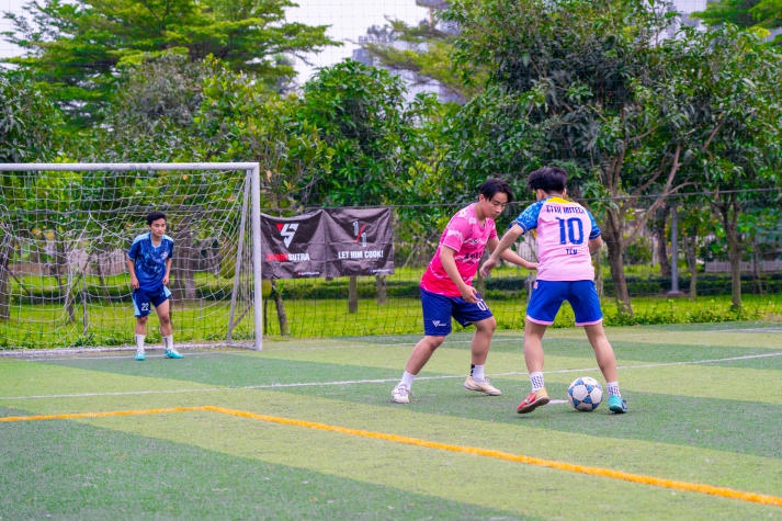 THE FUN FC lên ngôi vô địch Giải Bóng đá Đối kháng UNIVERSITY FOOTBALL TOURNAMENT HUTECH 2024 77