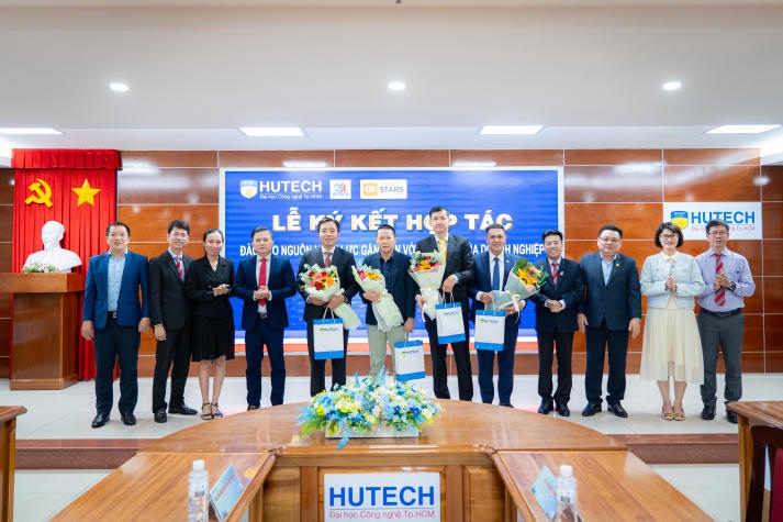 HUTECH ký kết MOU với 4 doanh nghiệp, rộng cơ hội học tập, việc làm cho sinh viên Khoa Tài chính - Thương mại 165