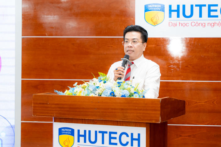 [Video] Sinh viên Khoa Tài chính - Thương mại đón đầu xu hướng công nghệ tài chính phi tập trung 19