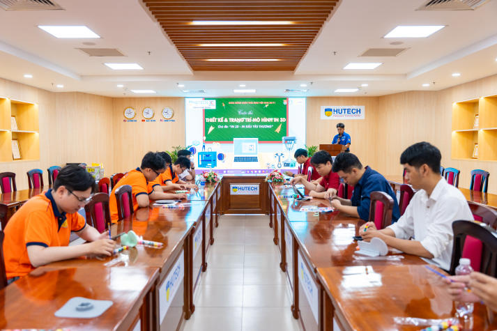 [Ảnh] “In 3D - In dấu yêu thương”: Sân chơi lan tỏa tinh thần tri ân 20/11 của sinh viên Viện Kỹ thuật 18