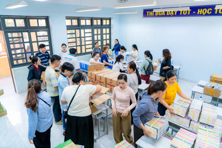 Sinh viên Khoa Dược nối dài hành trình 08 năm vì cộng đồng 36